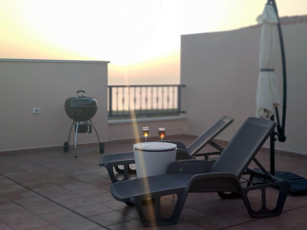 Helios - Penthouse Deluxe *